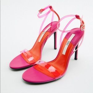 HIGH HEELED VINYL SANDALS - Zara size 10/40